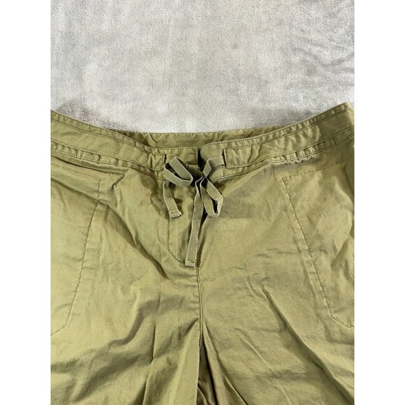 J. Jill Shorts Women's 12 green stretch bottoms w drawstring closure and pockets - Picture 5 of 14
